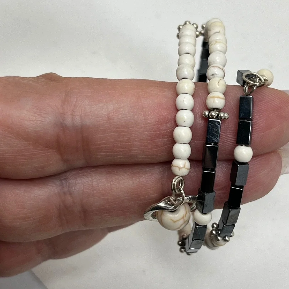 Set of 2 Beaded Heart Charm Wrap Bracelets Pink Black White Howlite Hematite Sty